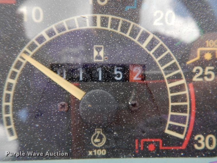 image for item GM9068 2004 Case IH JX65  tractor