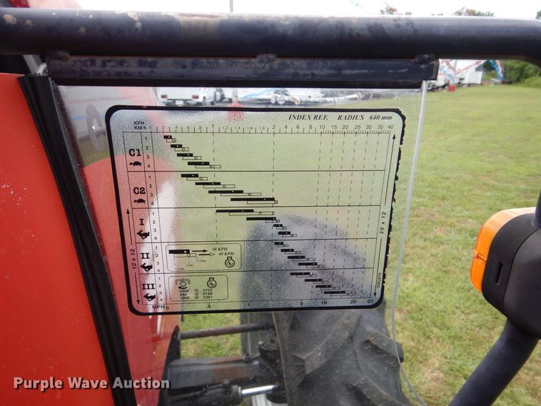 image for item GM9068 2004 Case IH JX65  tractor