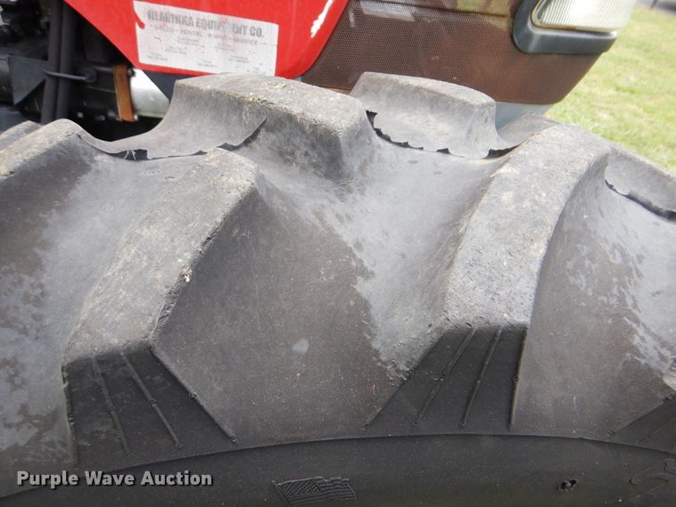 image for item GM9068 2004 Case IH JX65  tractor