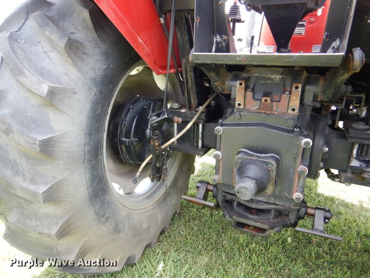 image for item GM9068 2004 Case IH JX65  tractor