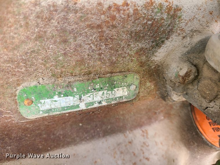 image for item GT9174 John Deere 55 combine