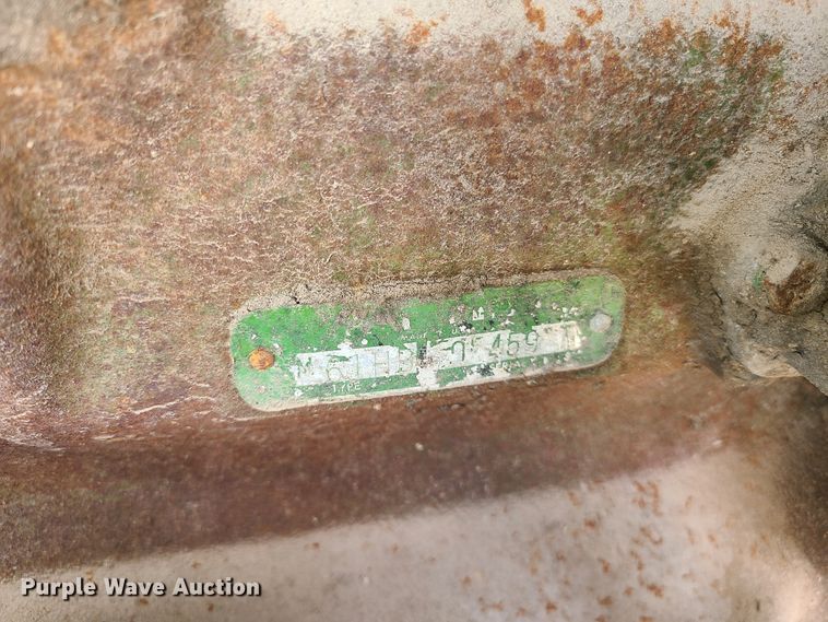 image for item GT9174 John Deere 55 combine