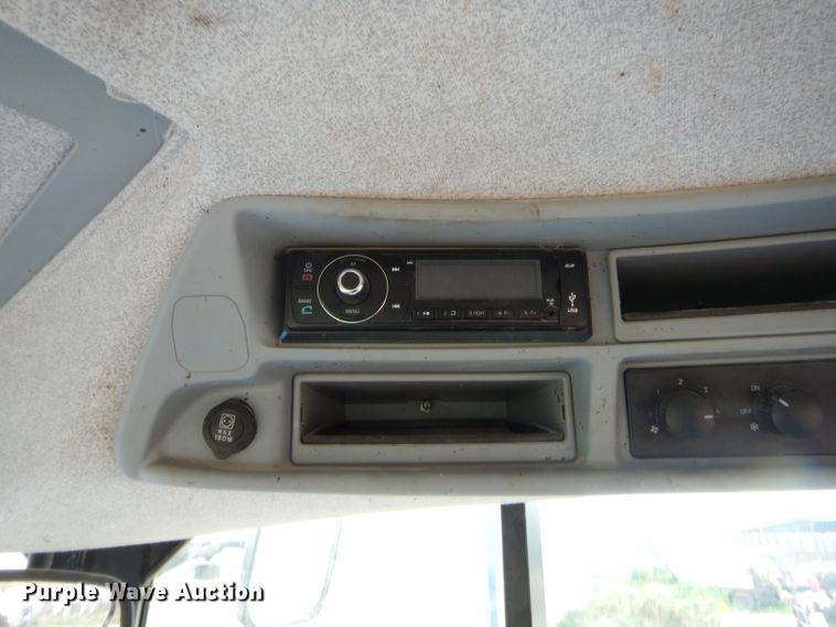 image for item GT9269 2016 New Holland T6.180  tractor