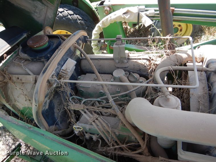 image for item HM9158 John Deere 770  tractor