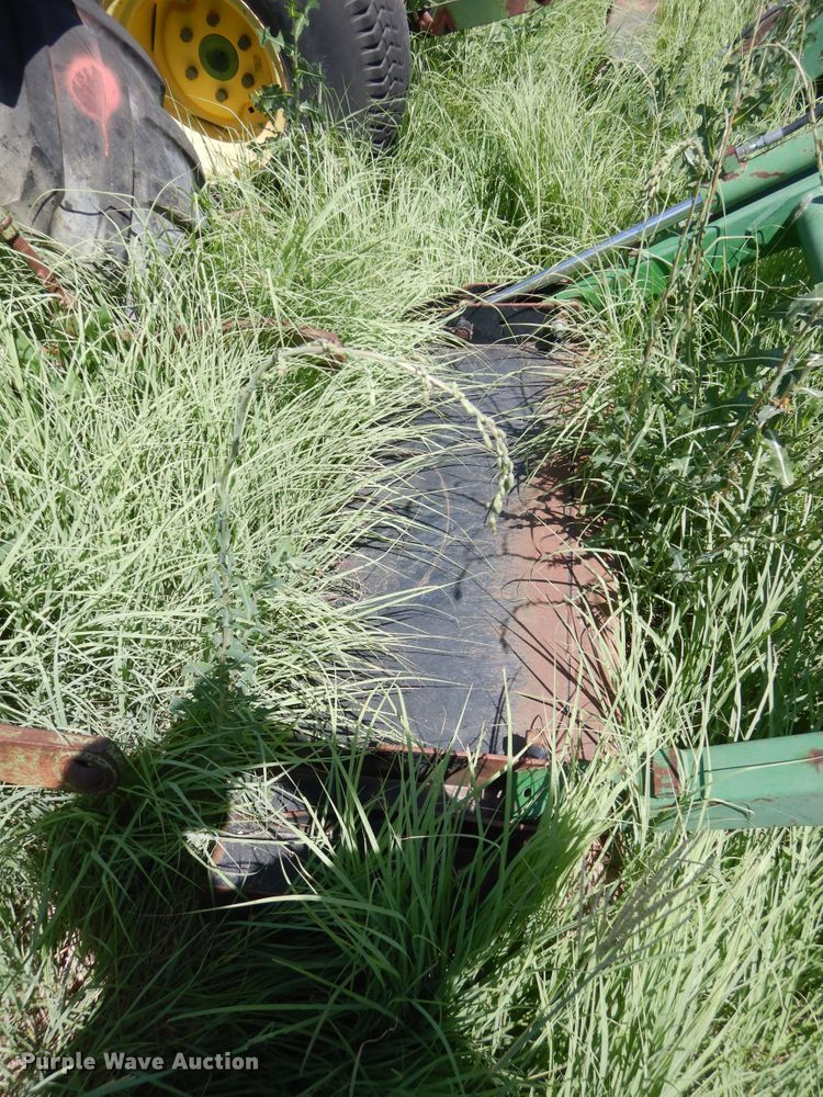 image for item HM9159 John Deere 770  tractor