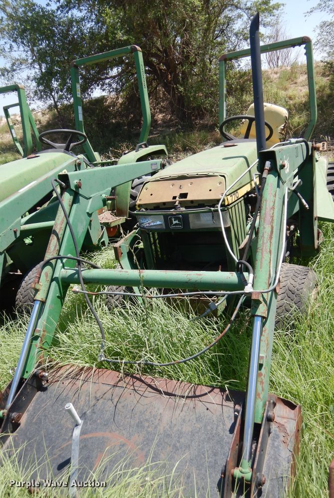 image for item HM9160 John Deere 770  tractor