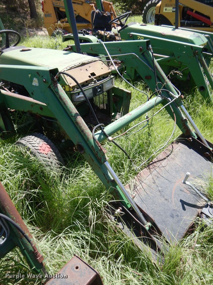 image for item HM9160 John Deere 770  tractor