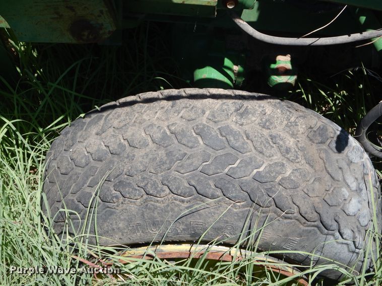 image for item HM9160 John Deere 770  tractor