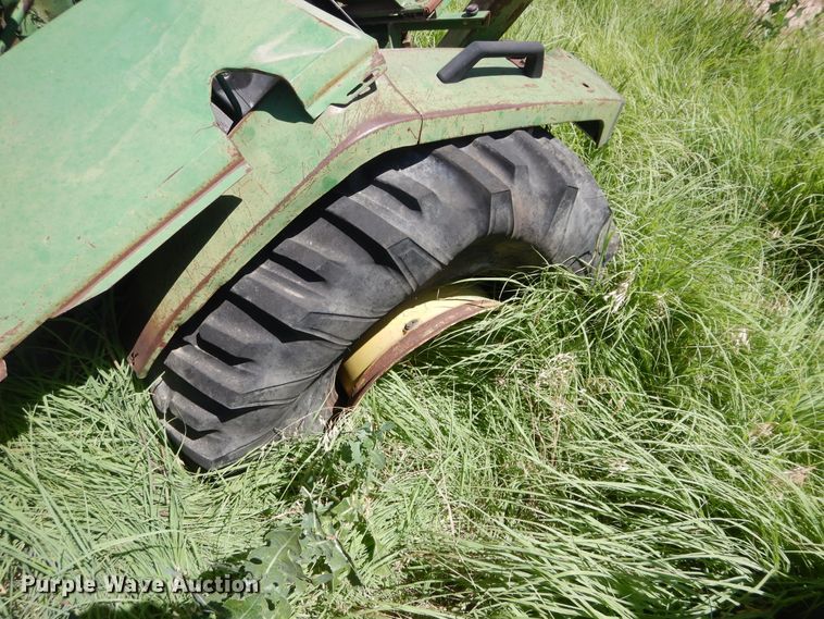 image for item HM9160 John Deere 770  tractor