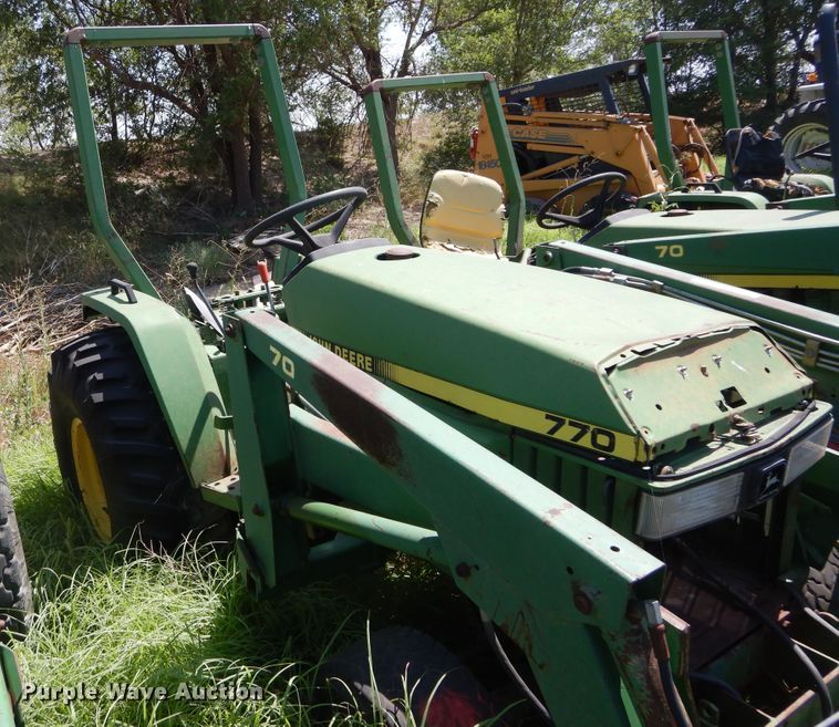 image for item HM9161 John Deere 770  tractor