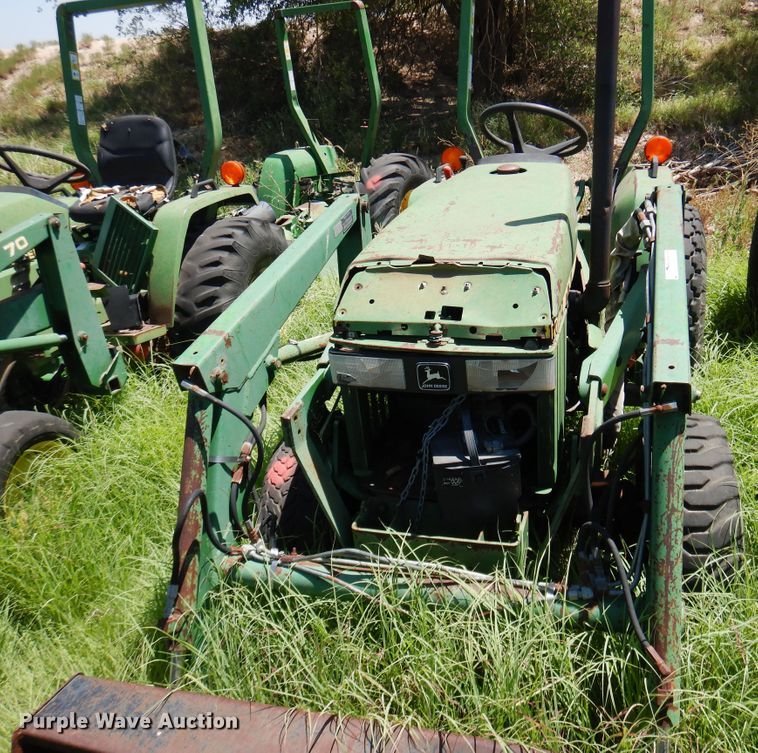 image for item HM9162 John Deere 770  tractor