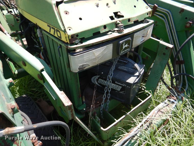 image for item HM9162 John Deere 770  tractor