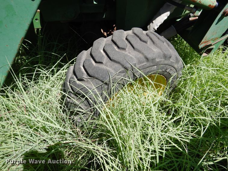 image for item HM9162 John Deere 770  tractor