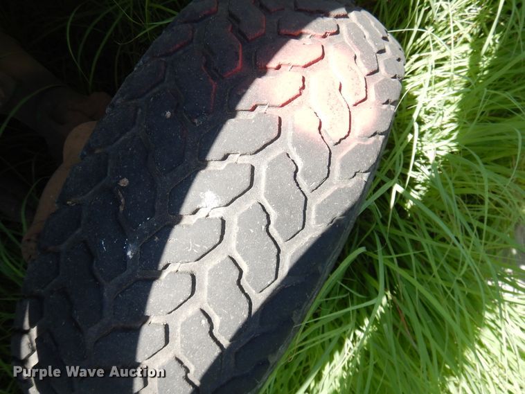 image for item HM9162 John Deere 770  tractor