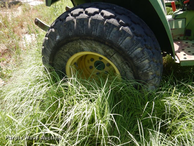 image for item HM9162 John Deere 770  tractor