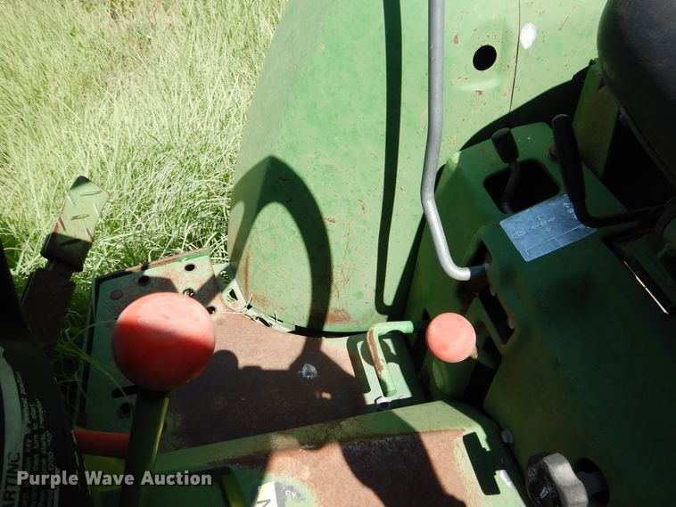 image for item HM9163 John Deere 770  tractor