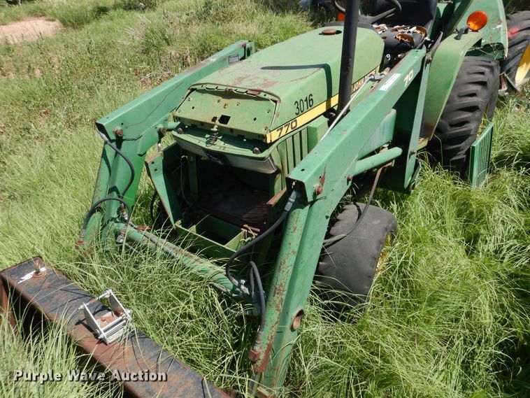 image for item HM9163 John Deere 770  tractor