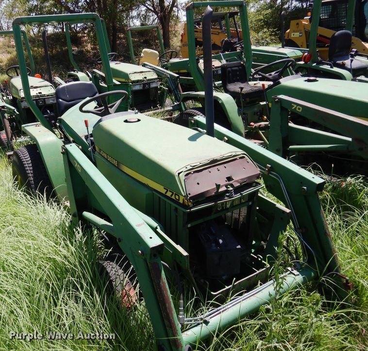 image for item HM9165 John Deere 770  tractor