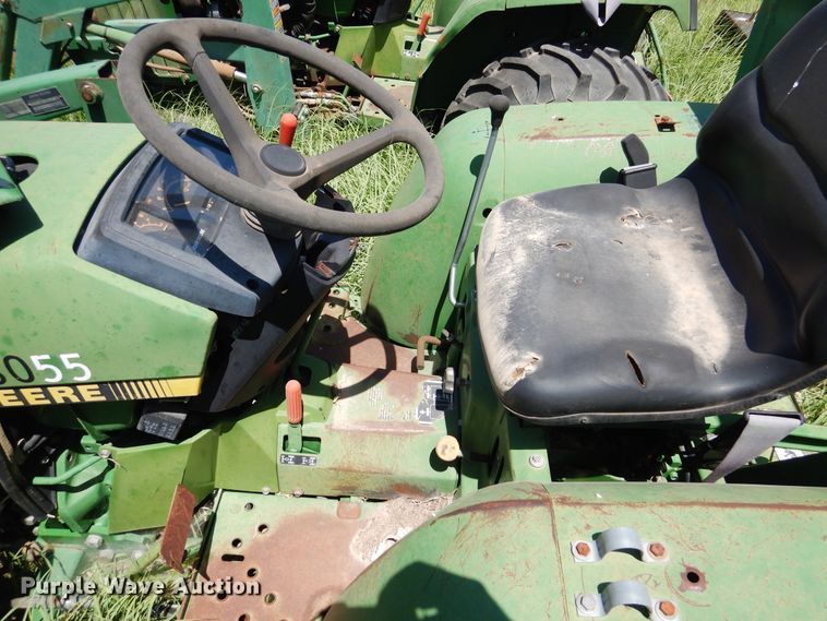 image for item HM9165 John Deere 770  tractor