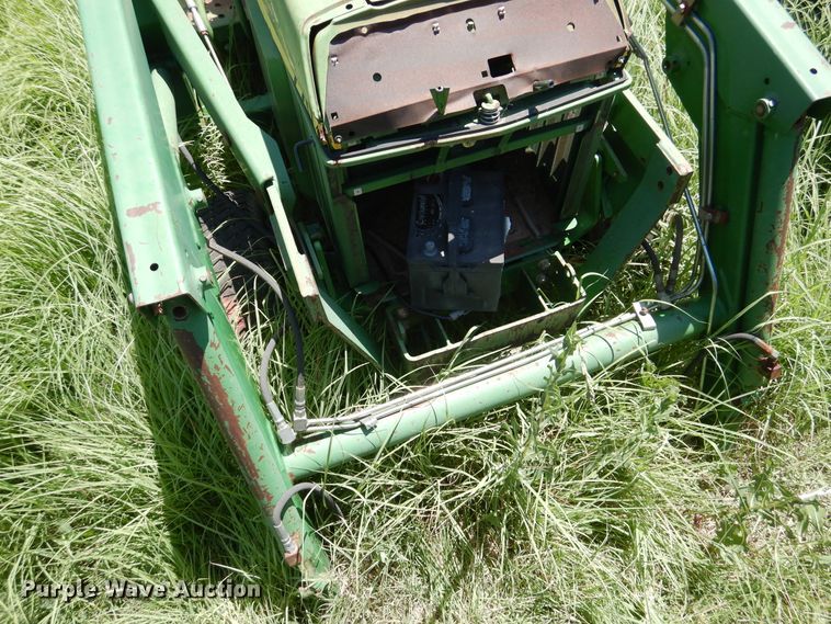 image for item HM9165 John Deere 770  tractor