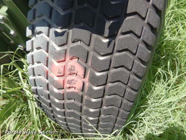 image for item HM9165 John Deere 770  tractor