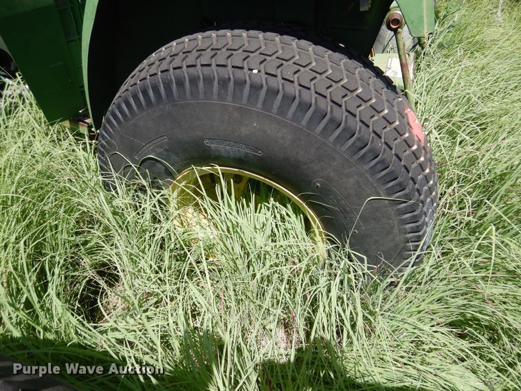 image for item HM9165 John Deere 770  tractor