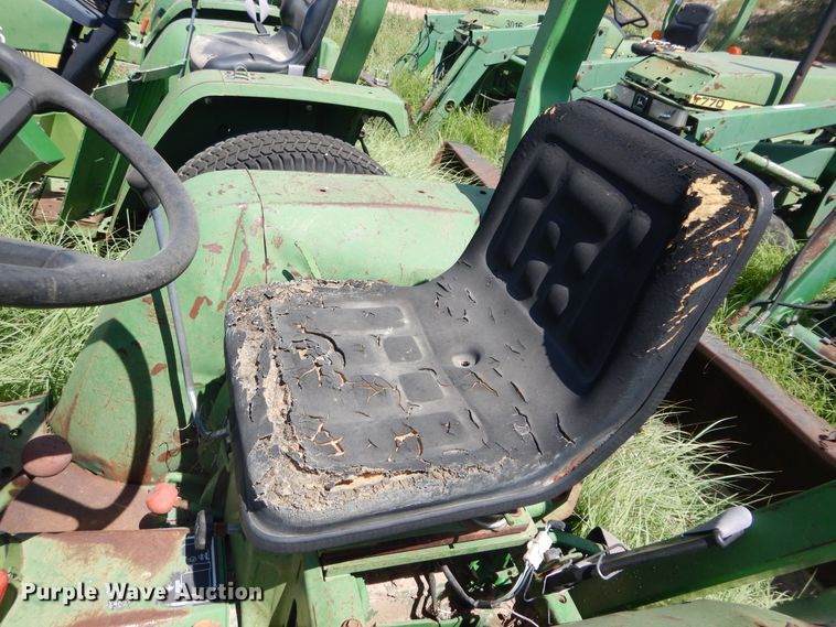 image for item HM9166 John Deere 770  tractor