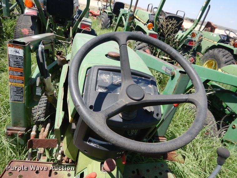image for item HM9166 John Deere 770  tractor