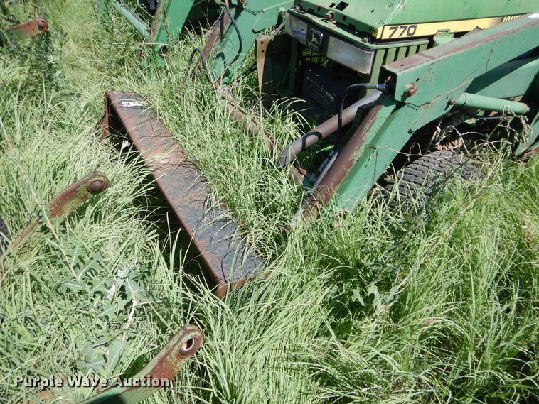 image for item HM9166 John Deere 770  tractor