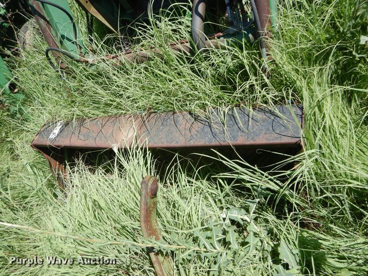 image for item HM9166 John Deere 770  tractor