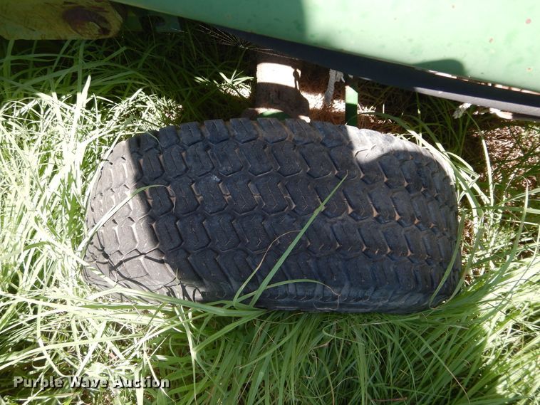 image for item HM9166 John Deere 770  tractor