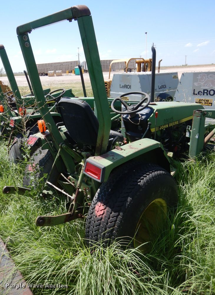 image for item HM9167 John Deere 770  tractor