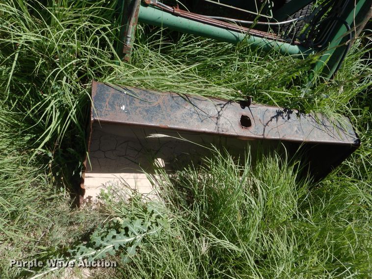 image for item HM9167 John Deere 770  tractor