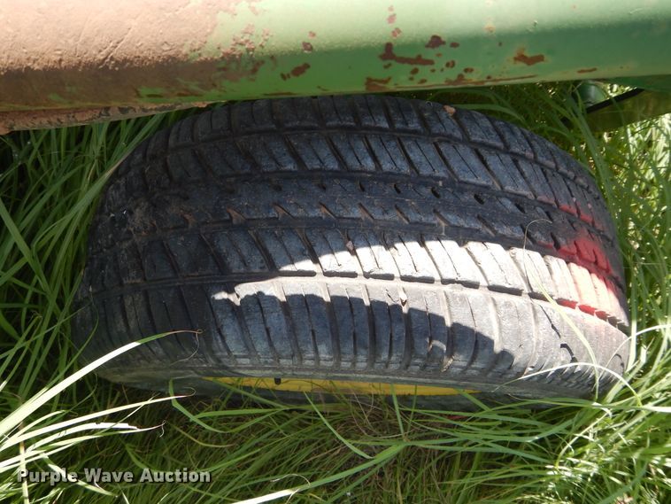 image for item HM9167 John Deere 770  tractor