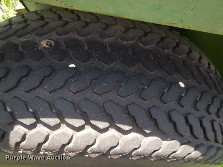 image for item HM9167 John Deere 770  tractor