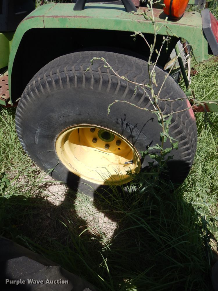 image for item HM9167 John Deere 770  tractor