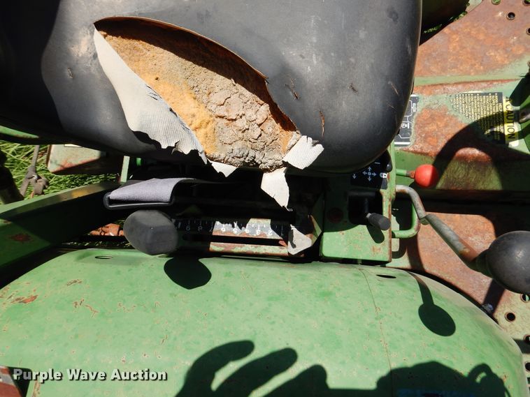 image for item HM9168 John Deere 770  tractor