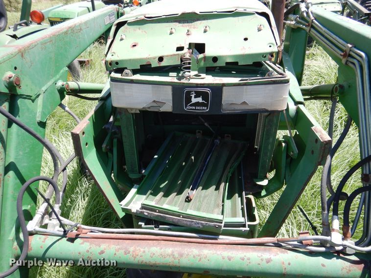 image for item HM9168 John Deere 770  tractor