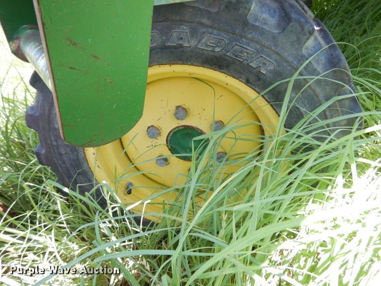 image for item HM9168 John Deere 770  tractor