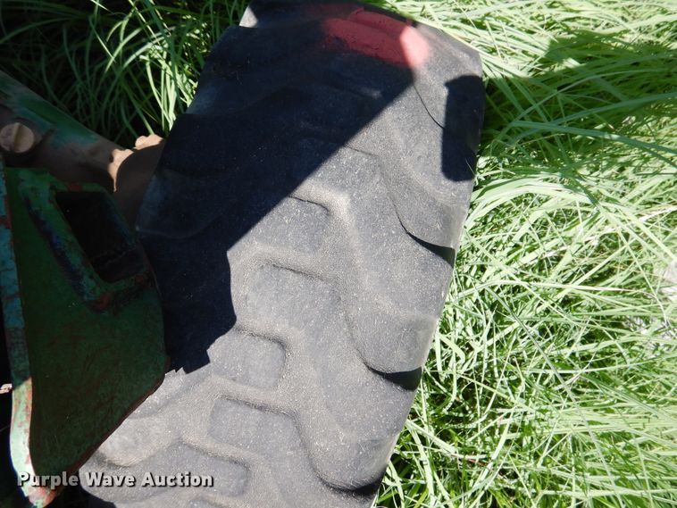 image for item HM9168 John Deere 770  tractor