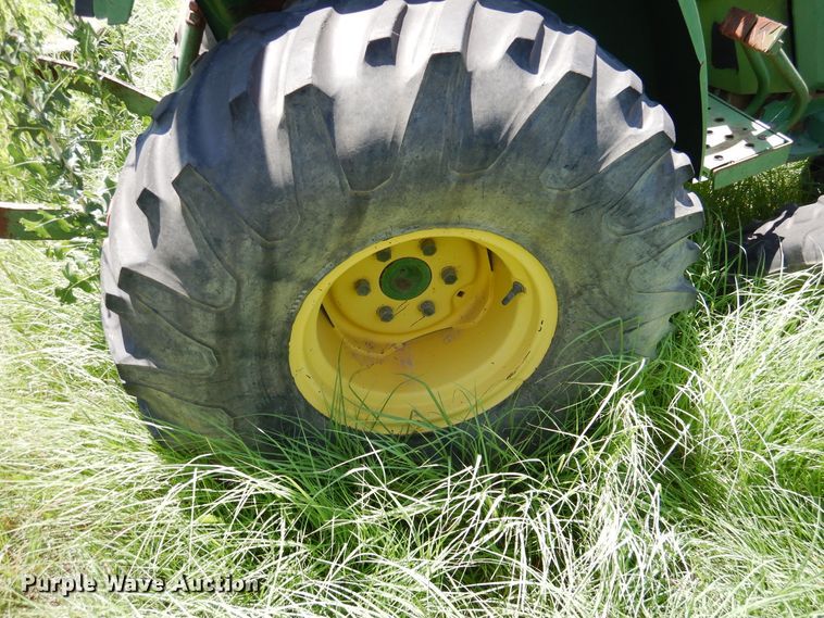 image for item HM9168 John Deere 770  tractor