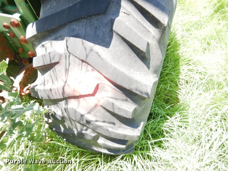 image for item HM9168 John Deere 770  tractor