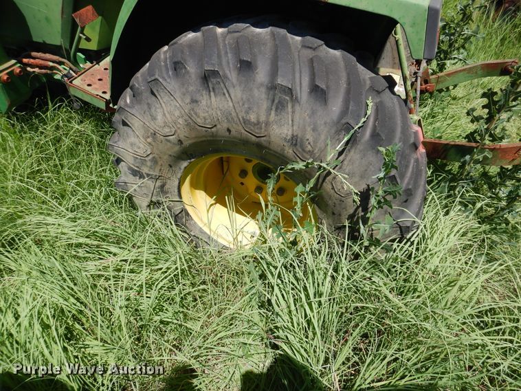 image for item HM9168 John Deere 770  tractor