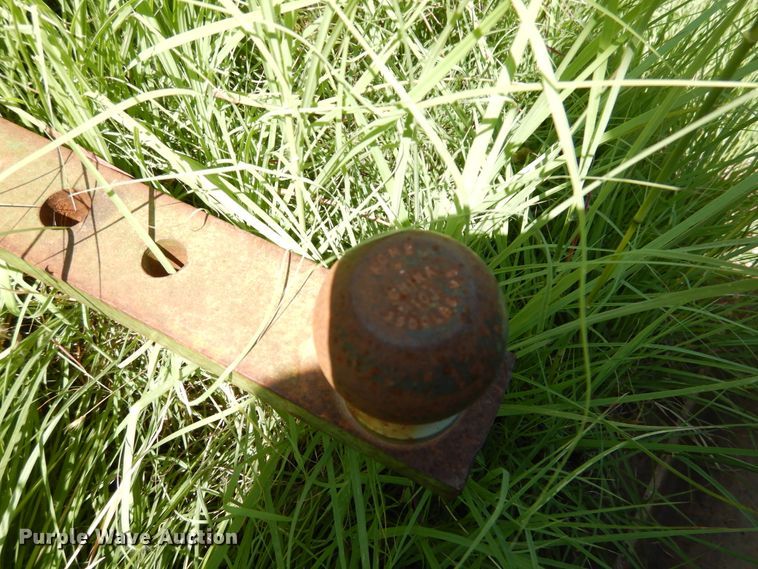 image for item HM9169 John Deere 770  tractor