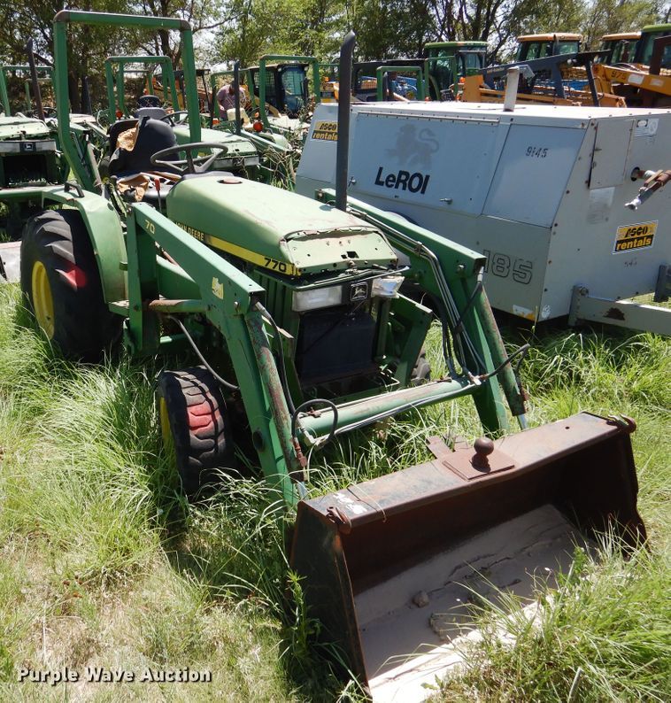 image for item HM9170 John Deere 770  tractor