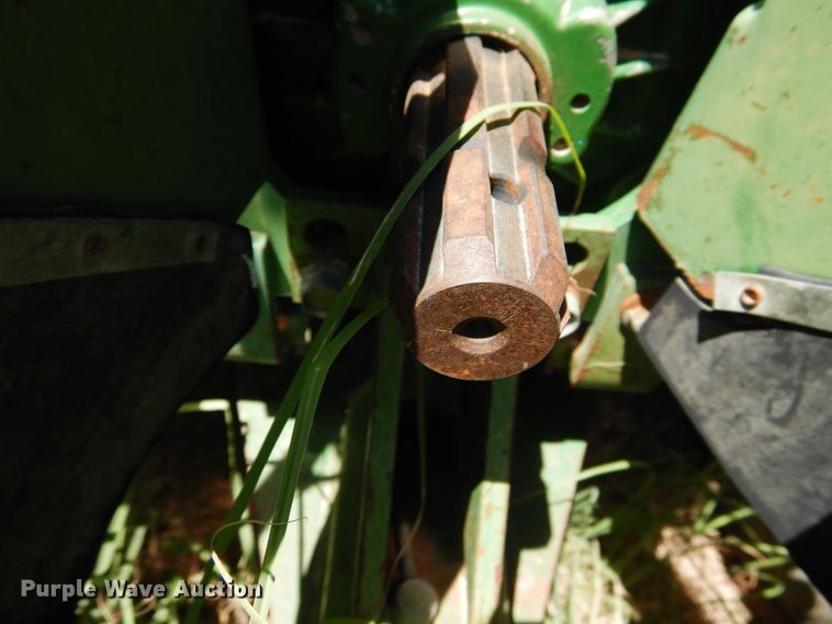 image for item HM9170 John Deere 770  tractor