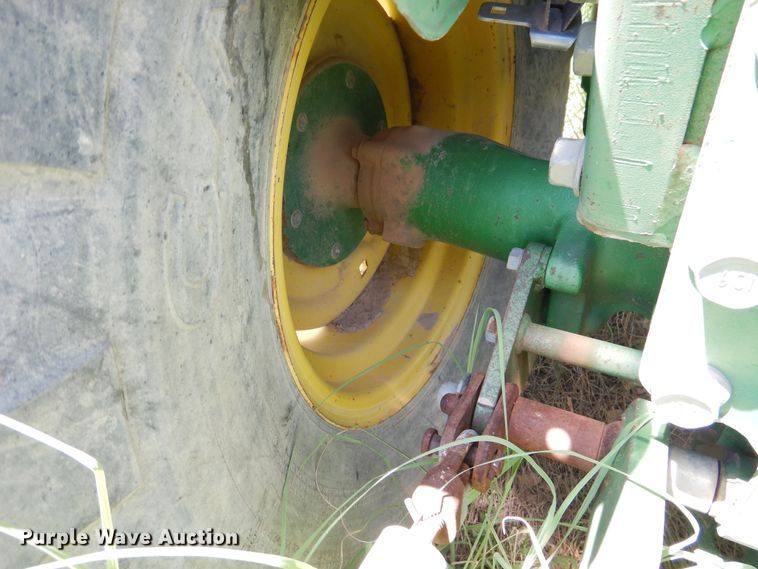 image for item HM9170 John Deere 770  tractor