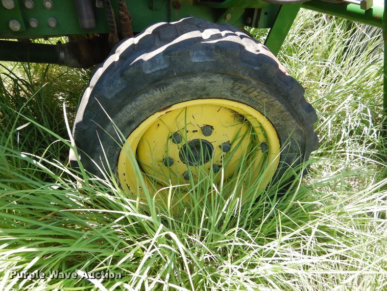 image for item HM9170 John Deere 770  tractor