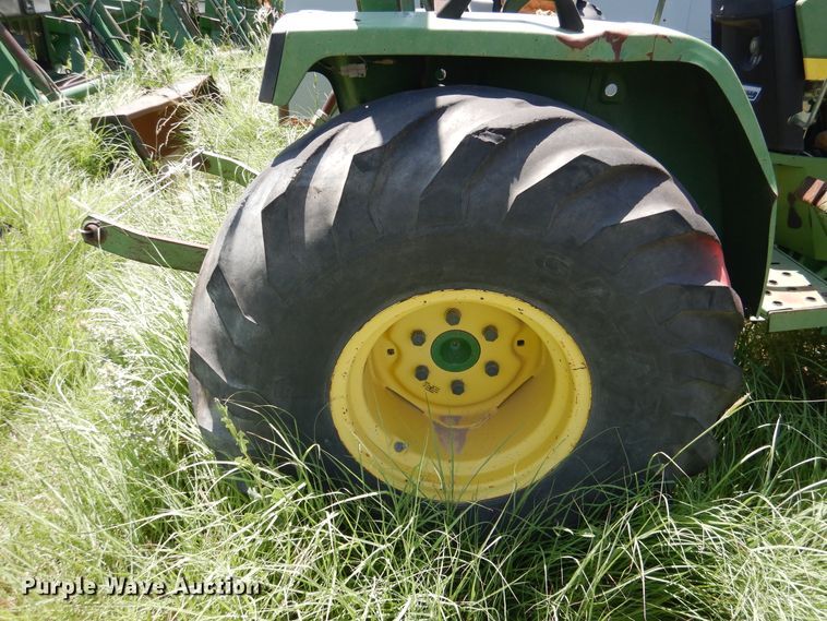 image for item HM9170 John Deere 770  tractor