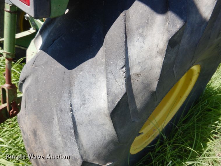 image for item HM9170 John Deere 770  tractor